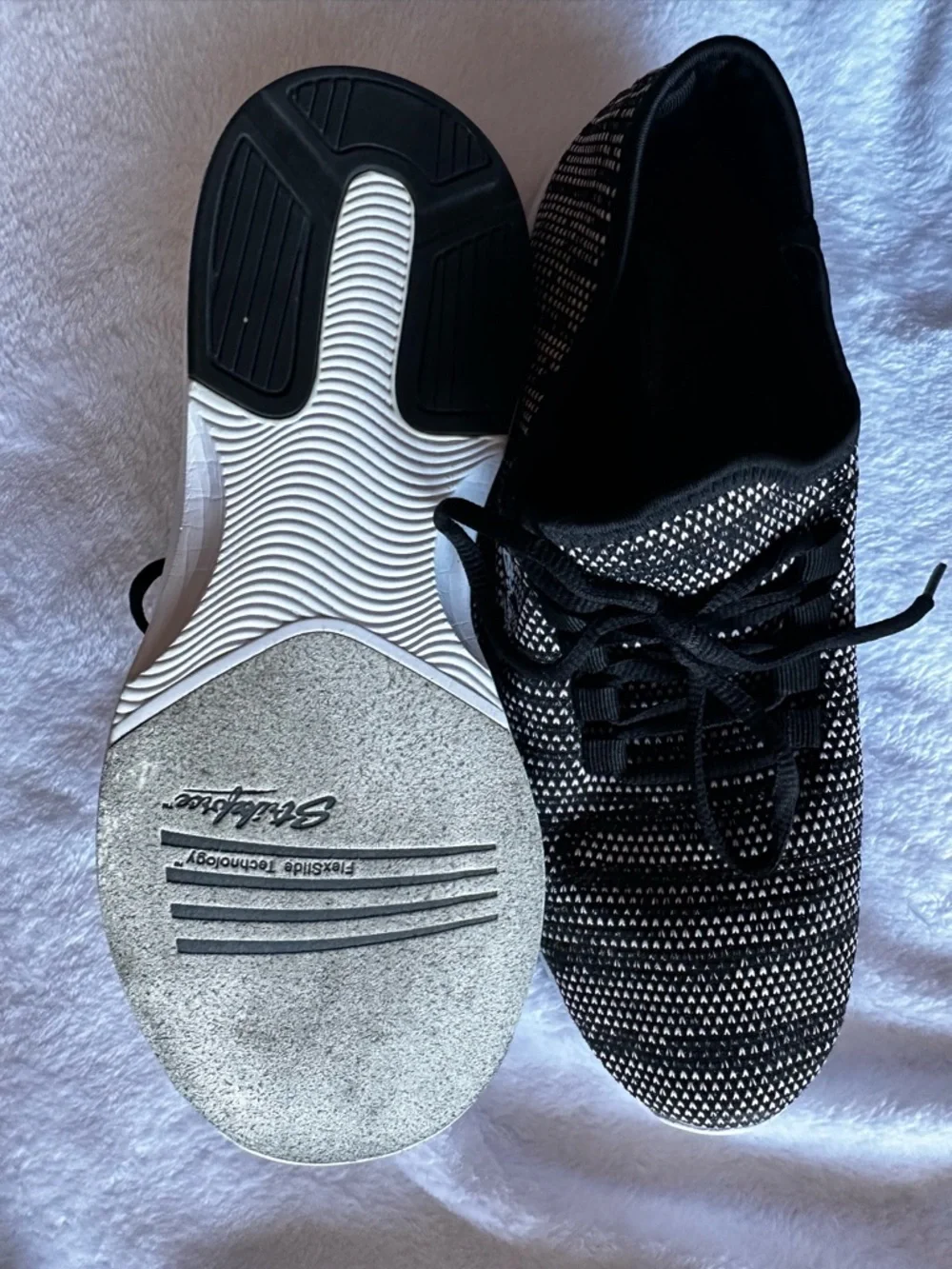 Strikeforce Maui Women’s Black & Lt. Pink Bowling Shoe Size 11 Buy 2 Get 1 Free
